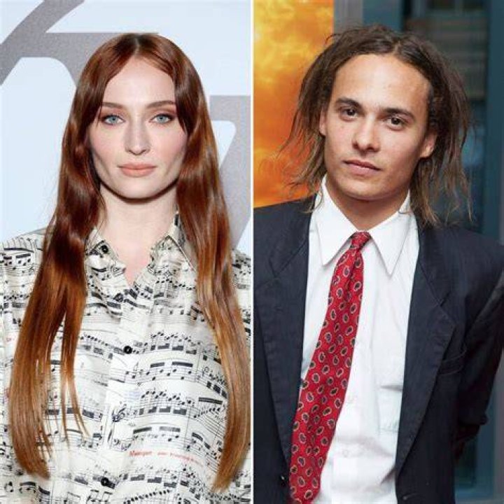 Frank Dillane Wife: Exploring the Life and Relationships of the Talented Actor